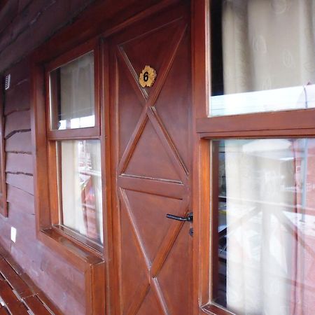 Arwen Mesheken Apart Hotel Ushuaia Esterno foto